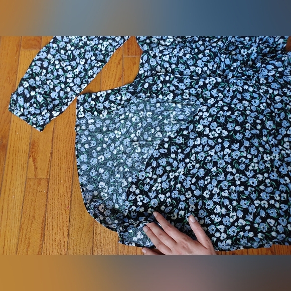 Mango Sz 8 Flower Print Dress Faux Wrap Lilac Black Long Sleeve Front Closure - Picture 9 of 14